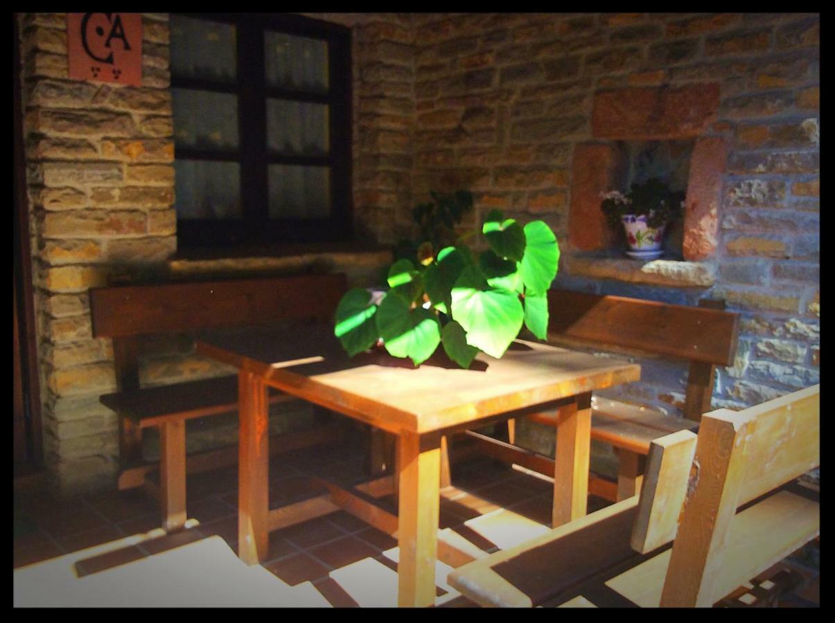 Hostal La Prestosa Arriondas Exterior foto